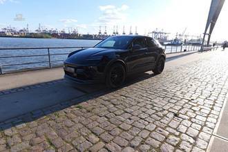 Thumbnail von Porsche Macan Electric 4