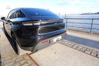 Thumbnail von Porsche Macan Elektrikli 4