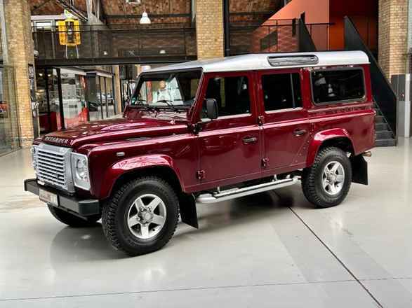 Land Rover Defender 110 TD4 Station Wagon SE "Montalcino"