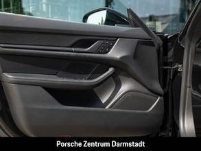 Thumbnail von Porsche Taycan 4S Gece Görüşü HA-Direksiyon Head-Up 20 İnç