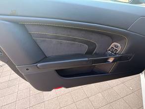 Thumbnail von Aston Martin V12 Vantage S erst 31084km,