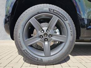 Thumbnail von Land Rover Defender 90 D200 MHD X-DYNAMIC SE