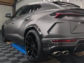Thumbnail von Lamborghini Urus MY21 Carbon Akrapovic Pano 23-Zoll Keramik