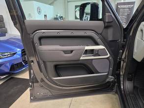 Thumbnail von Land Rover Defender 110 S Dynamik D250 /360°/Meridian/*485€