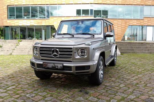 Mercedes-Benz G 500