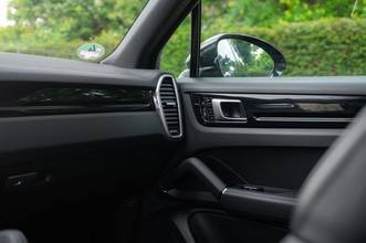 Thumbnail von Porsche Cayenne E-Hy 462PS |BOSE|Sitzklima|HiAchsLenk