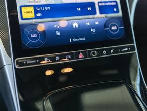 Thumbnail von Mercedes-Benz CLE 300 e AMG Adv+,DIGITAL,Night,Fahrass+,Winter