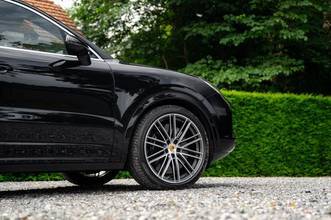 Thumbnail von Porsche Cayenne Turbo S E-Hy 680PS |Approved28|Burmester