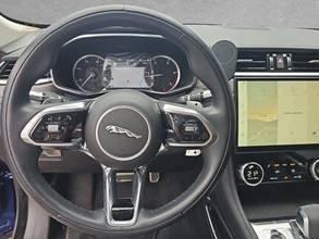 Thumbnail von Jaguar F-Pace D200 AWD SE
