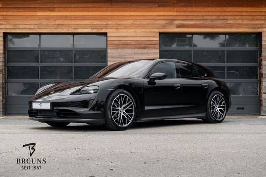 Porsche Taycan Sport Turismo 89kWh 476PS|Pano|ACC|Chrono