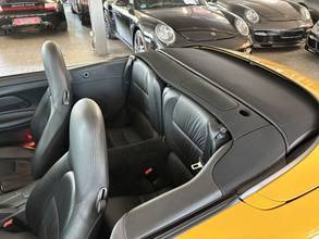 Thumbnail von Porsche 996 C2 Cabrio- 6-Gg.- orig. 59TKM, Speedgelb!