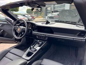 Thumbnail von Porsche 992 Cabriolet **Sportabgas*Leder*Kamera**
