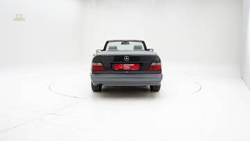 Thumbnail von Mercedes-Benz 220 E '94
