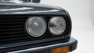 Thumbnail von BMW 325i Cabriolet '88