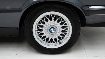 Thumbnail von BMW 325i Cabriolet '88
