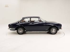 Thumbnail von Alfa Romeo 1750 GT Veloce Bertone '69