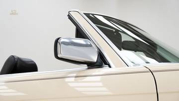 Thumbnail von Mercedes-Benz 560 SL '86