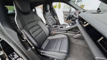 Thumbnail von Porsche Taycan 4S Perf Chrono Leder 360° Luft 14Weg Bose