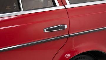 Thumbnail von Mercedes-Benz W123 300 TD '80