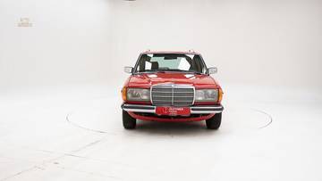 Thumbnail von Mercedes-Benz W123 300 TD '80
