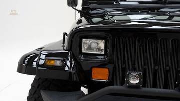 Thumbnail von Jeep Wrangler RestoMod '90