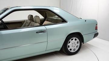 Thumbnail von Mercedes-Benz 300 CE '92