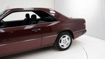 Thumbnail von Mercedes-Benz 230 CE '91