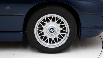 Thumbnail von BMW 850i '91