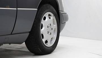 Thumbnail von Mercedes-Benz E 220 Cabriolet '94