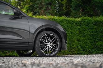 Thumbnail von Porsche Macan 4 E 408PS | Werksgarantie | 1. Hd.