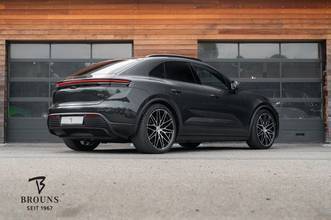 Thumbnail von Porsche Macan 4 E 408PS | Werksgarantie | 1. Hd.