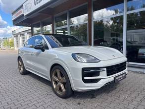 Porsche Cayenne Coupe Burmester Sport-Design Luft Stand