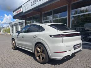 Thumbnail von Porsche Cayenne Coupe Burmester Sport-Design Luft Stand