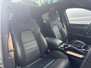 Thumbnail von Porsche Cayenne Coupe Burmester Sport-Design Luft Stand