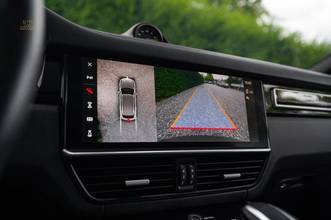 Thumbnail von Porsche Cayenne E-Hy |FondKino|360|Inno|PDCC|HiALe|SAG