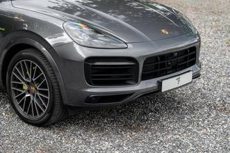 Thumbnail von Porsche Cayenne E-Hy |FondKino|360|Inno|PDCC|HiALe|SAG