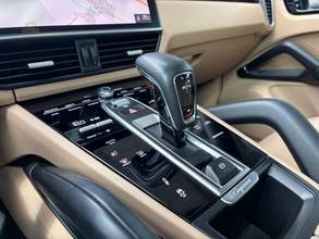 Thumbnail von Porsche Cayenne Coupe E-Hybrid Luft Pano SurroundView
