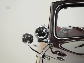 Thumbnail von Chrysler Town and Country 2-Türer Cabrio '47