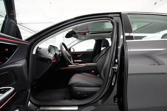 Thumbnail von Mercedes-Benz E 220 d ! MODELL 2026 ! PANORAMA / KEYLESS GO ++