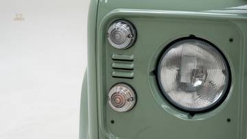 Thumbnail von Land Rover Defender Heritage 90 '2015