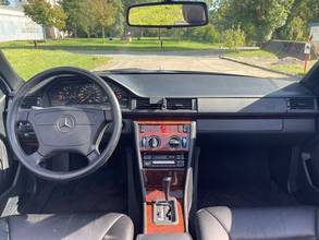 Thumbnail von Mercedes-Benz E 320 dt. Auslieferung