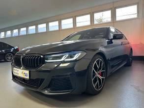 Thumbnail von BMW M550I A X DRIVE*LEDER*NAVI*GSD*HEAD UP*STDHZ*LED