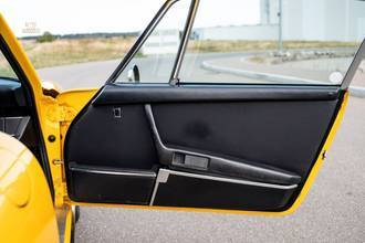 Thumbnail von Porsche 911 2,4l E Coupé Ölklappe
