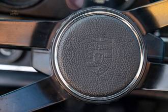 Thumbnail von Porsche 911 2,4l E Coupé Ölklappe