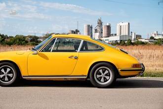 Thumbnail von Porsche 911 2,4l E Coupé Ölklappe