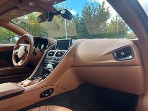 Thumbnail von Aston Martin DB11 5.2 V12 Launch Edition Carbon B&O Topview