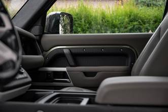 Thumbnail von Land Rover Defender 90 200PS 6 Zil.-ACC-360GrKameras-Pano