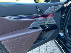 Thumbnail von BMW M760 e xDrive - B&W, Fond-TV., Executive Lounge