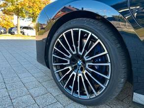 Thumbnail von BMW M760 e xDrive - B&W, Fond-TV., Executive Lounge