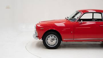 Thumbnail von Alfa Romeo Giulia Sprint 1300 '64